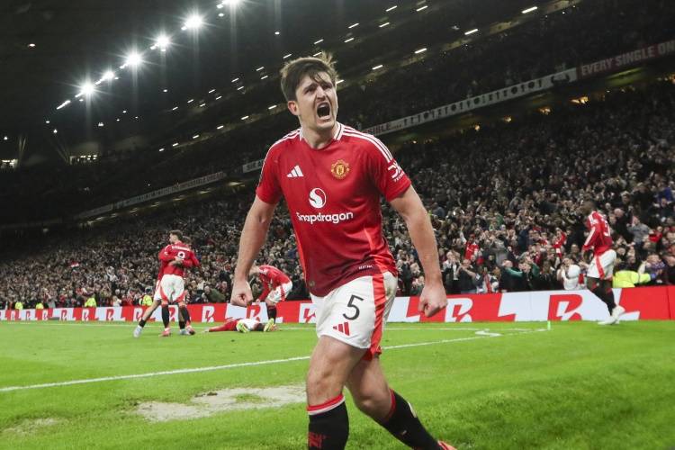 曼联双喜临门！马奎尔重返国家队，或续约2年留队，梅努有望大幅涨薪续约